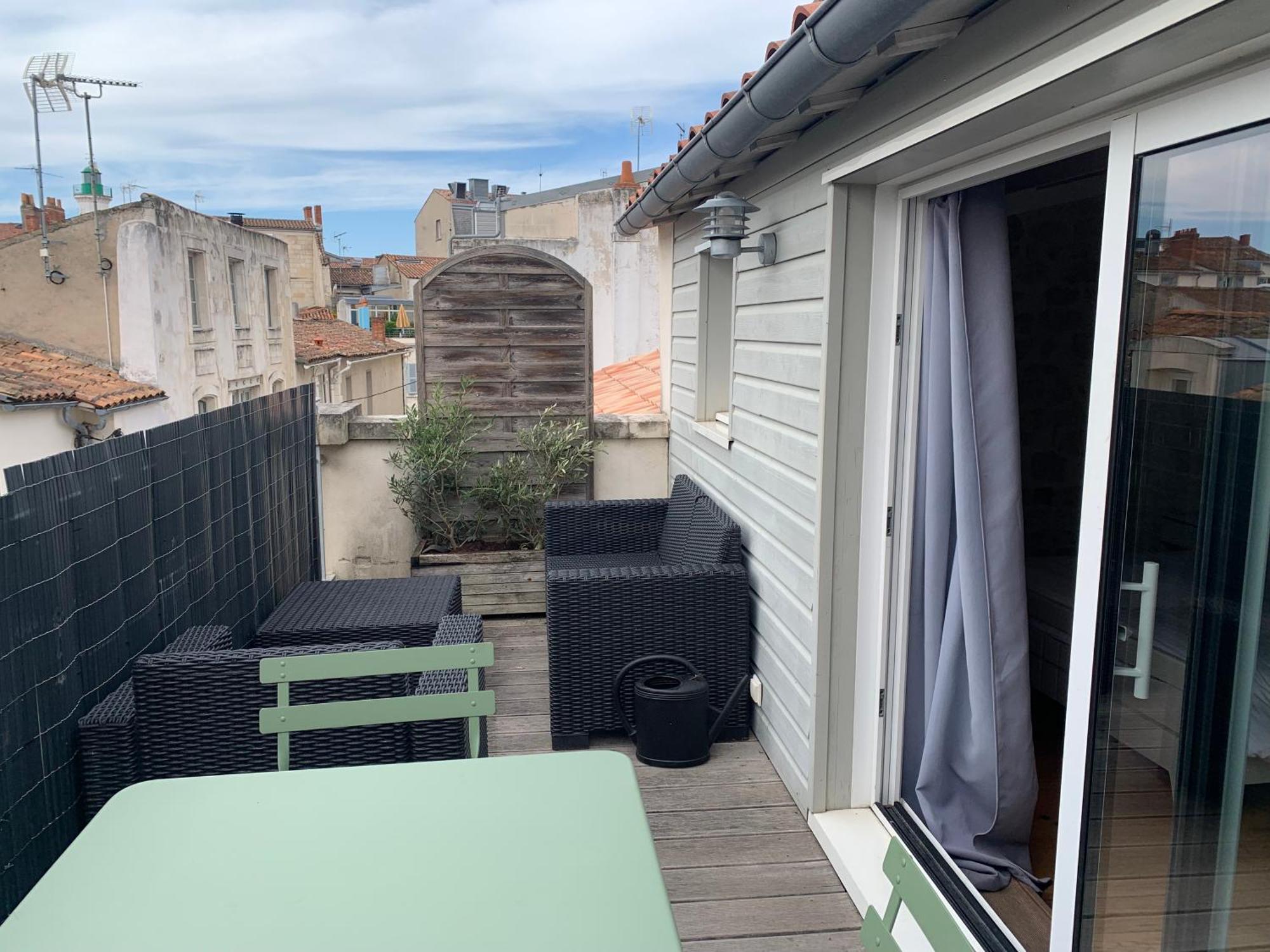 Les Marionnettes, Maison De Ville 80M2 Avec Terrasse La Rochelle  Exterior foto