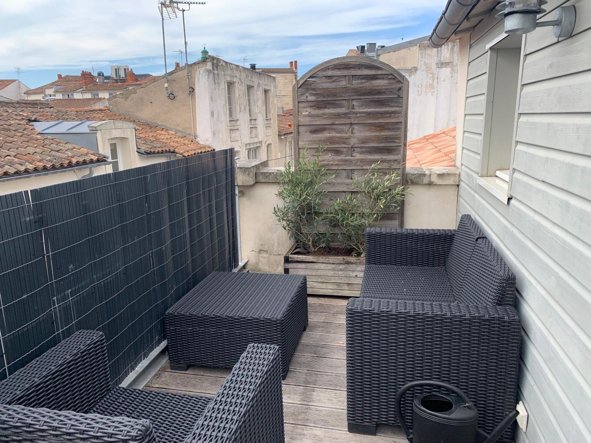 Les Marionnettes, Maison De Ville 80M2 Avec Terrasse La Rochelle  Exterior foto